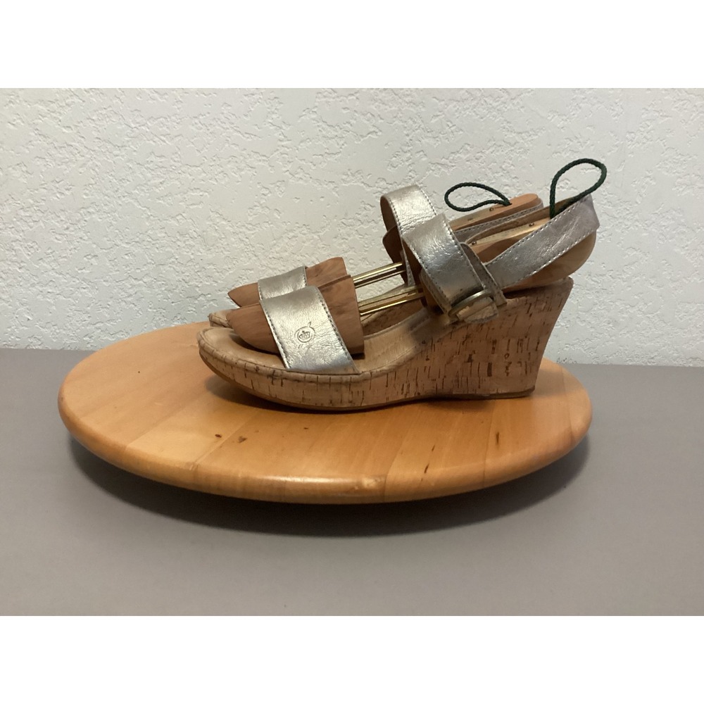 Born Wedge Sandals Womens 9 Silver Metallic Leather Cork Platform F46330